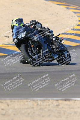 media/Dec-18-2022-SoCal Trackdays (Sun) [[8099a50955]]/Turns 9 and 10 Set 2 (1055am)/